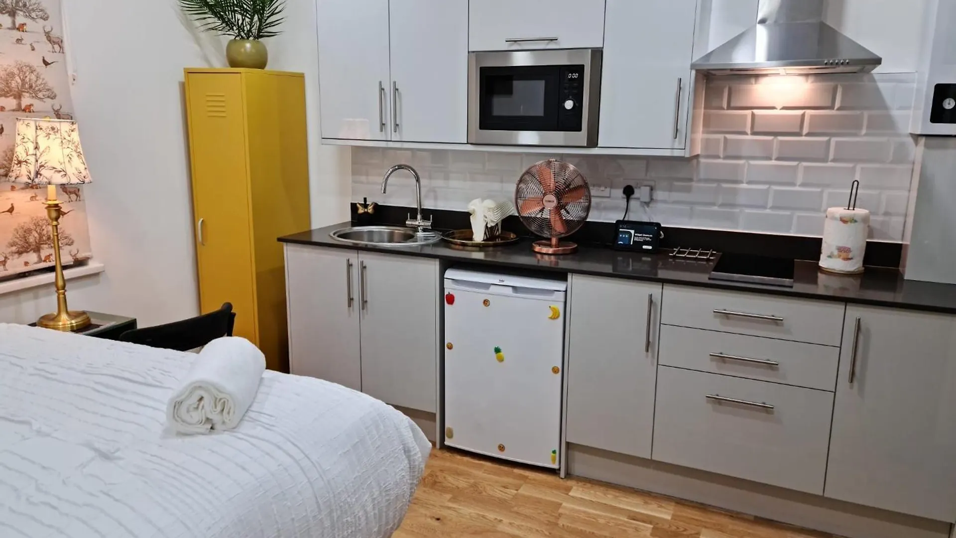Surebillionaire Homes II London Aparthotel
